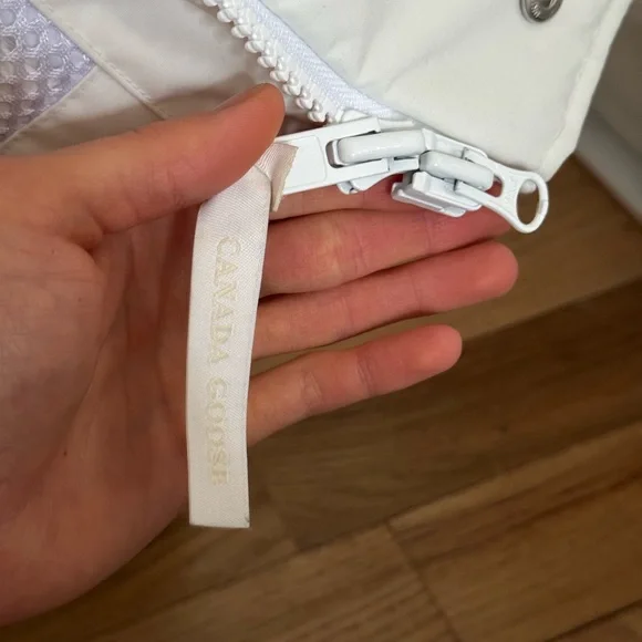 RARE White Canada Goose MacmillanParka HUMANATURE / Medium